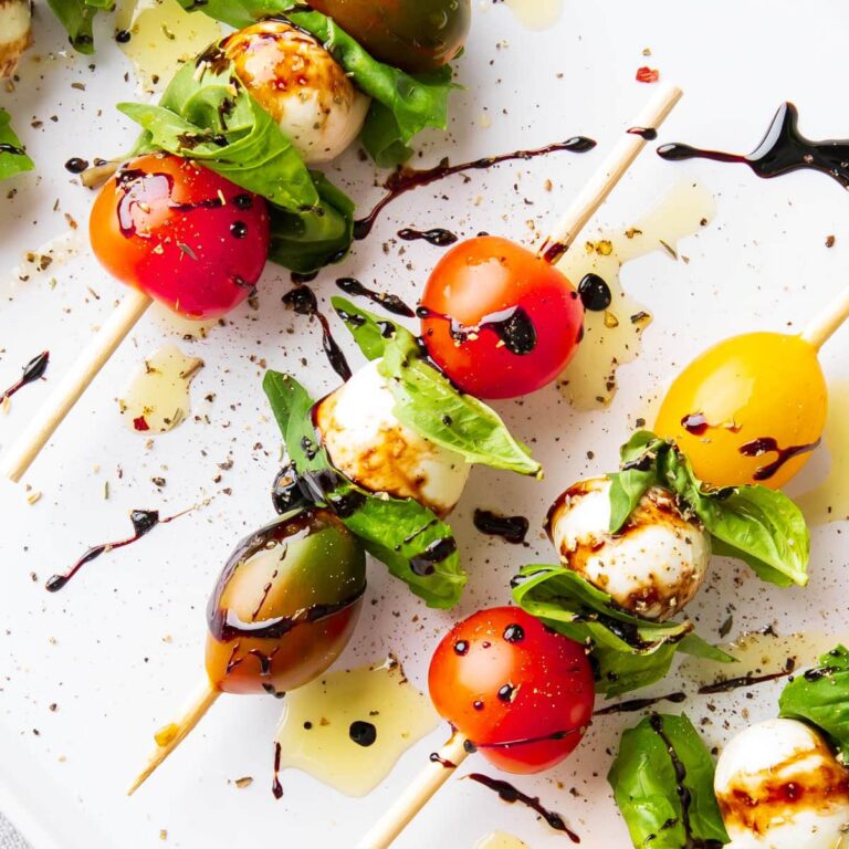 Meilleure recette de brochettes Caprese – Beaming Baker