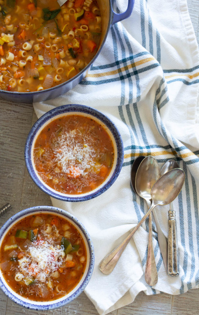 Soupe Minestrone | Une cuisine généreuse