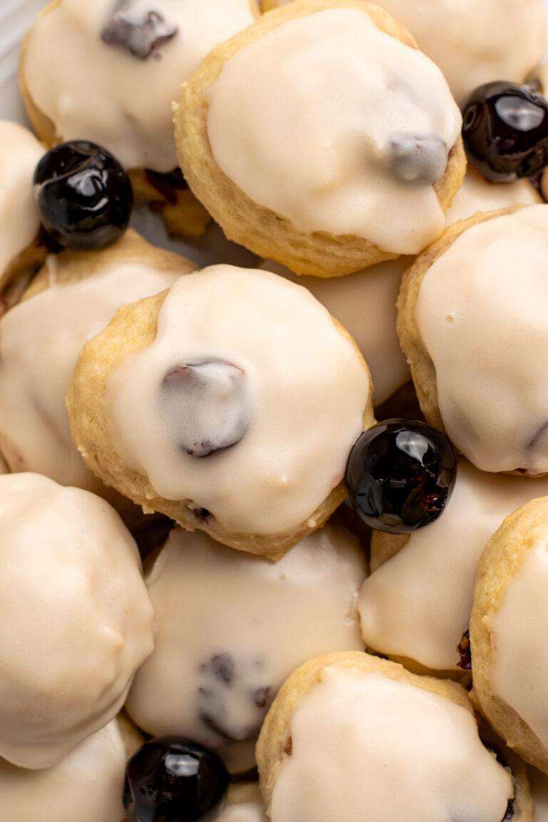 Biscuits à la Ricotta et aux Cerises Amarena