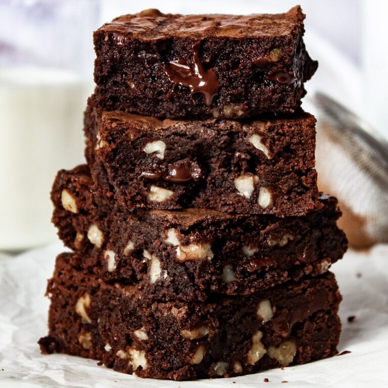Brownies au chocolat en noyer – Meilleure recette de brownie en noyer!