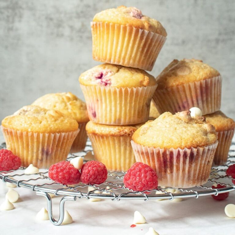 Recette de muffins au chocolat blanc et aux framboises