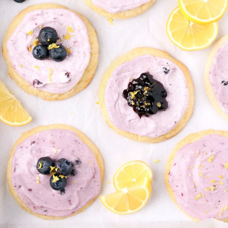 Biscuits aux myrtilles au citron (recette de style boulangerie)
