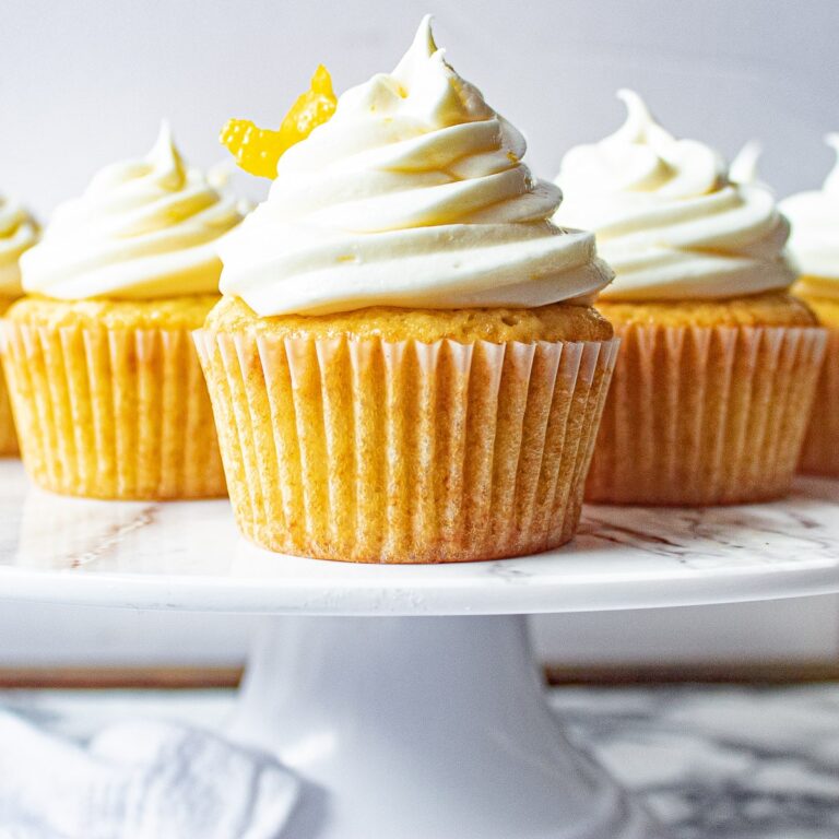 Cupcakes au citron lavande avec glaçage au fromage à la crème